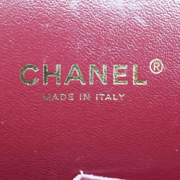 Chanel  Classic Double Flap Maxi Caviar Leather Shoulder Bag Black - Picture 15 of 15